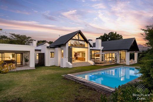 Luxury home in Somerset West, City of Cape Town