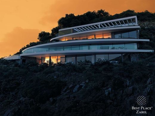 Luxury home in Benahavís, Malaga