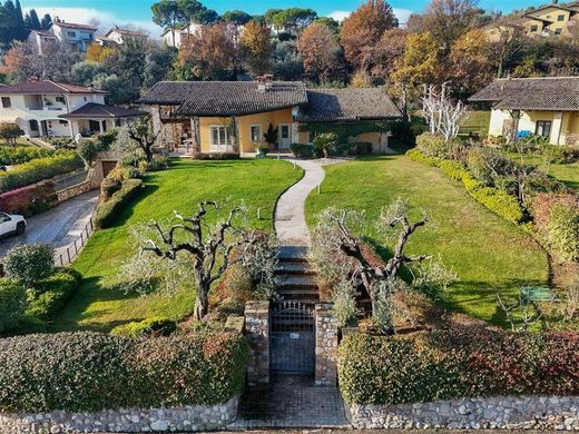 Villa à Padenghe sul Garda, Provincia di Brescia