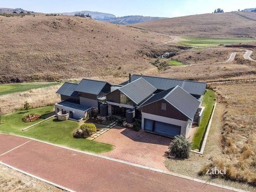 Luxury home in Dullstroom, Nkangala District Municipality