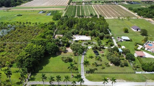 Luxury home in Homestead Village, Orange County