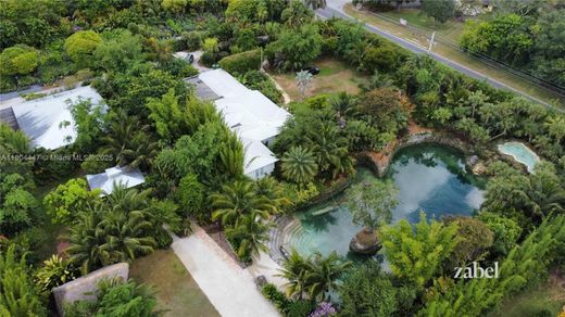 Luxury home in Homestead Village, Orange County