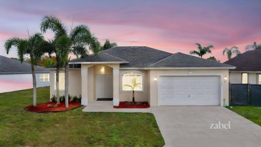 Luxury home in Greenacres City, Palm Beach