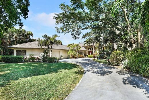 Luxury home in Stuart, Martin County