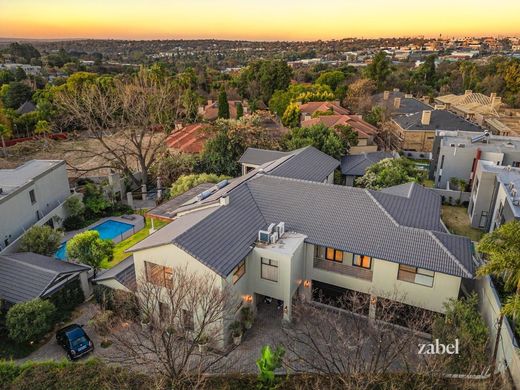 Luxury home in Sandton, Gauteng