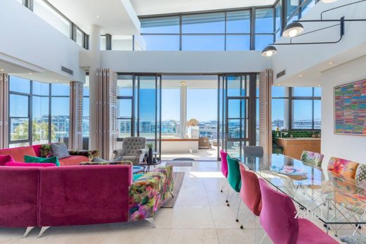 Apartment in Cape Town, City of Cape Town