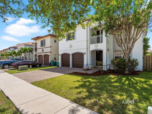 Luxury home in South Miami Heights, Miami-Dade