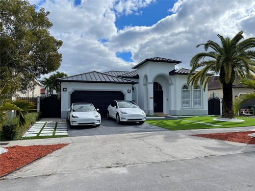 Casa de luxo - Miami Terrace Mobile Home, Miami-Dade County