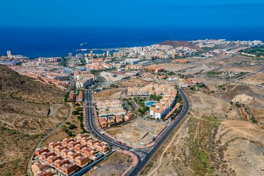 Grundstück in Los Cristianos, Provinz Santa Cruz de Tenerife