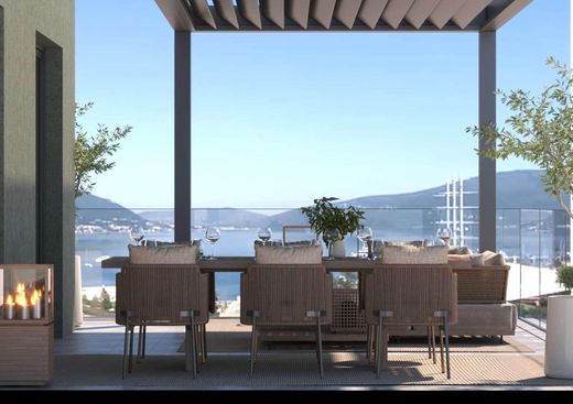 Penthouse in Tivat