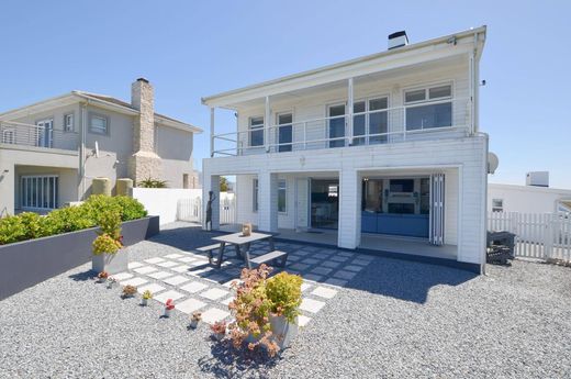 Luxury home in Yzerfontein, West Coast District Municipality