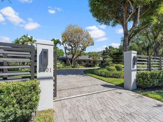 Luxury home in Pinecrest, Miami-Dade
