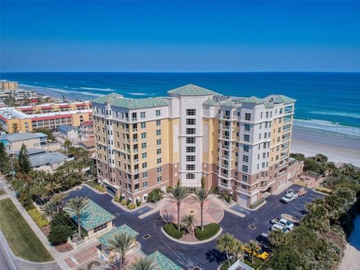 Apartment in New Smyrna Beach, Volusia County