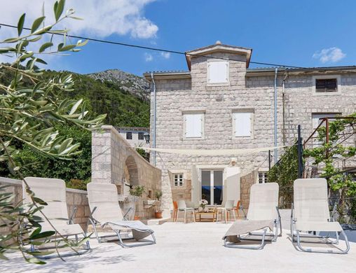 Villa en Perast, Kotor
