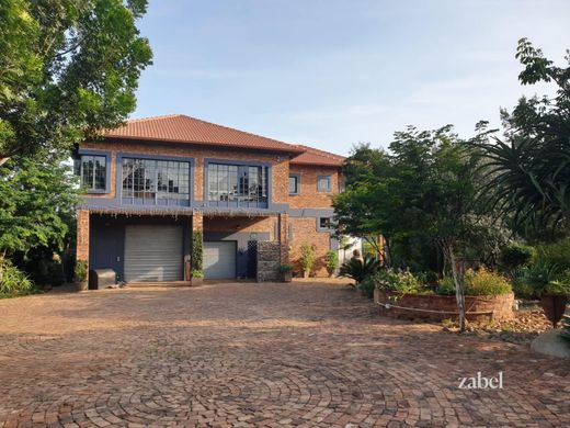 Luxury home in Brits, Bojanala Platinum District Municipality