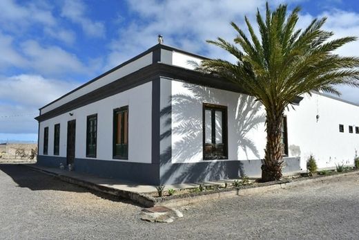 Luxus-Haus in Güimar, Provinz Santa Cruz de Tenerife