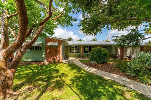Luxury home in Homestead Village, Orange County