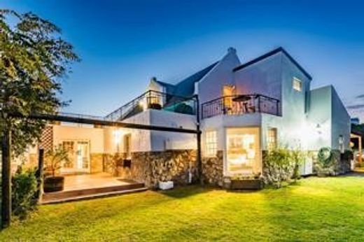 Luxury home in Stilbaai-Oos, Eden District Municipality