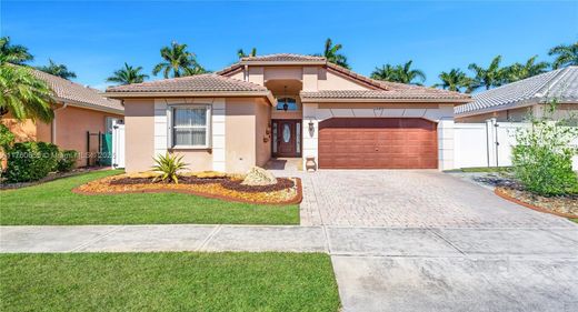 Luxury home in Miramar, Broward County