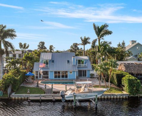 Luxury home in Palm City, Martin County