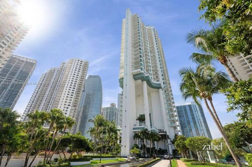 Apartment / Etagenwohnung in Miami, Miami-Dade County