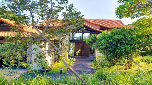 Luxury home in Ballito, iLembe District Municipality
