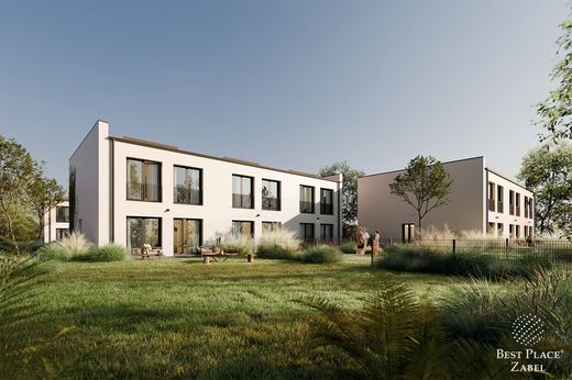 豪宅  Hohen Neuendorf, Brandenburg