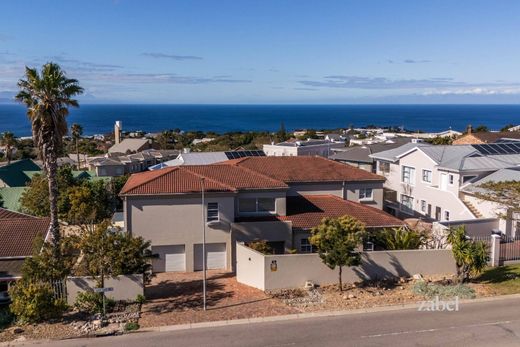 Luxury home in Plettenberg Bay, Eden District Municipality