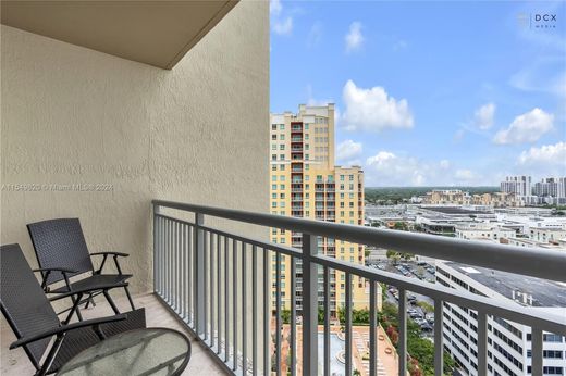 Apartment / Etagenwohnung in South Miami, Miami-Dade County