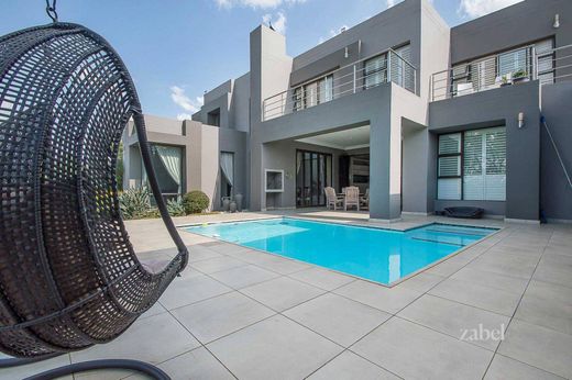 Luxe woning in Roodepoort, City of Johannesburg Metropolitan Municipality