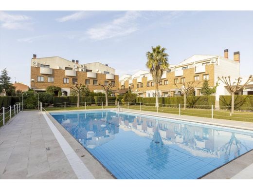 Semidetached House in Zaragoza, Province of Saragossa
