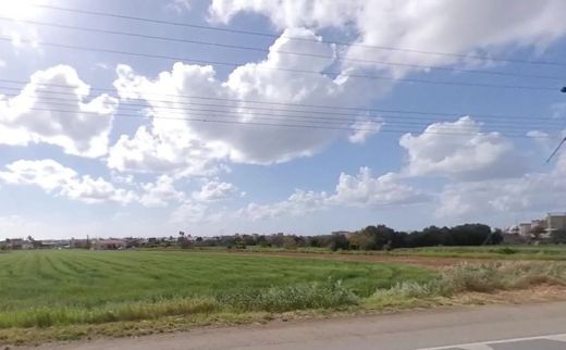 Land for sale in Emba