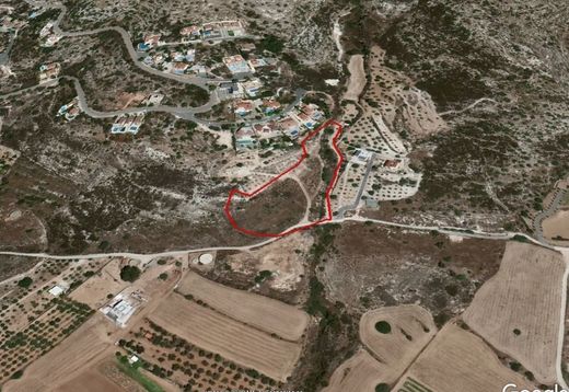 Land for sale in Tála