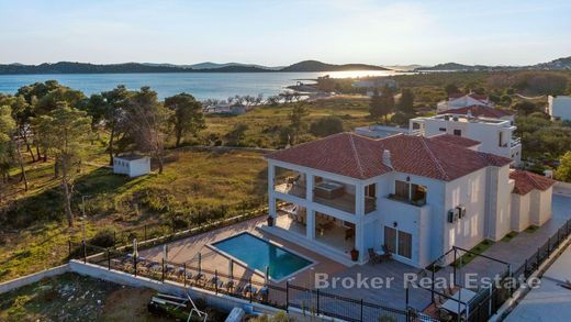 Вилла, Sibenik, Veliki Grđevac