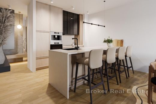 Daire Split, Grad Split