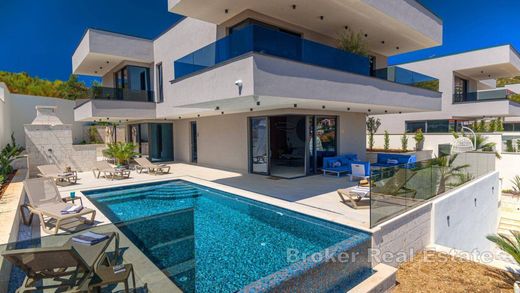 Villa in Trogir, Grad Trogir