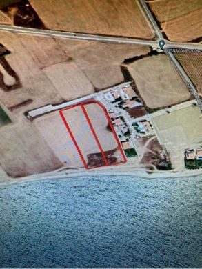 Land for sale in Perivólia