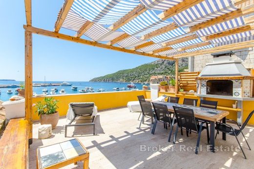 别墅  Vis, Town of Vis