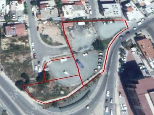 Land for sale in Mésa Geitoniá