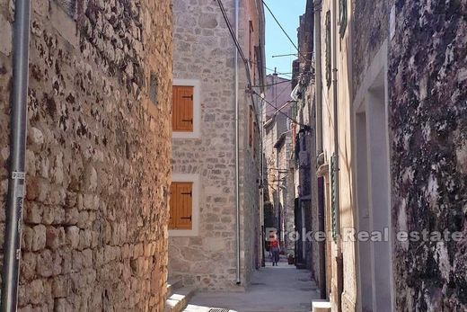 Villa à Sibenik, Veliki Grđevac