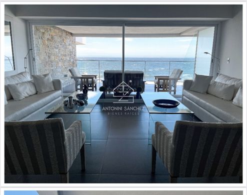 Apartment in Punta del Este, Punta Del Este