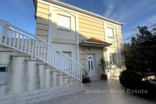 Villa in Trogir, Grad Trogir