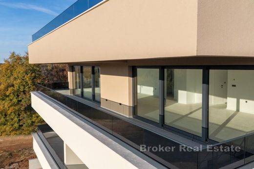 Piso / Apartamento en Poreč, Kutjevo