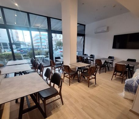 Hotel - Larnaca, Eparchía Lárnakas