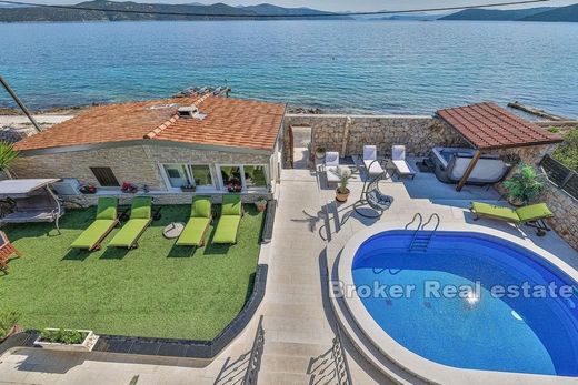 Villa in Drvenik, Općina Konavle