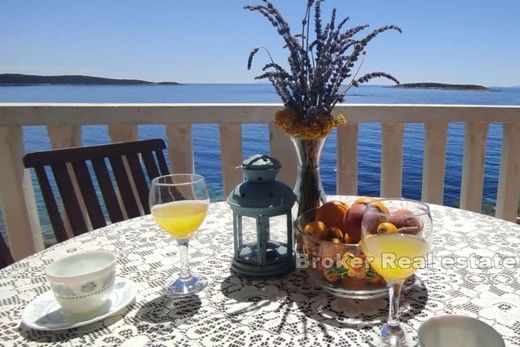 Βίλα σε Vis, Town of Vis