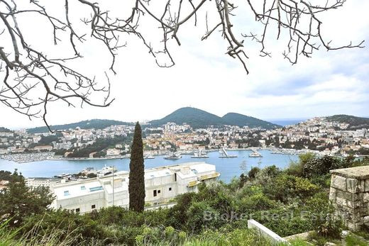 ﻓﻴﻼ ﻓﻲ Dubrovnik, دوبروفنيك