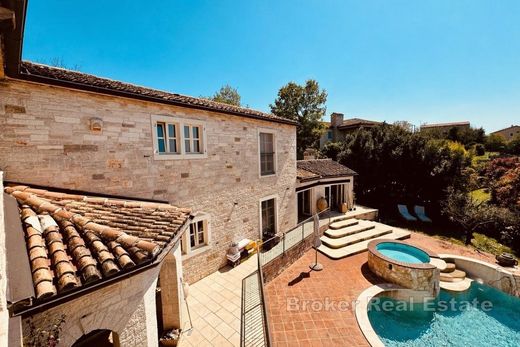 Villa à Rovinjsko Selo, Grad Rovinj