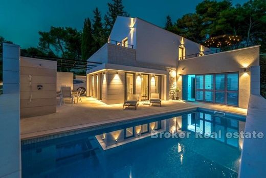 Villa - Brac, Split-Dalmatia
