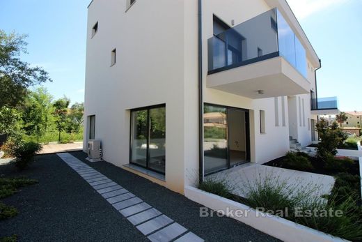 Apartamento - Krk, Grad Krk